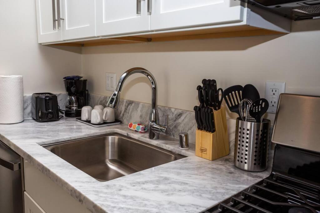 Spacious 1 Bedroom Apartment In Heart Of San Diego Kültér fotó
